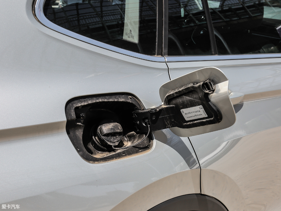 2018;^L Ŀ 380TSI Ş