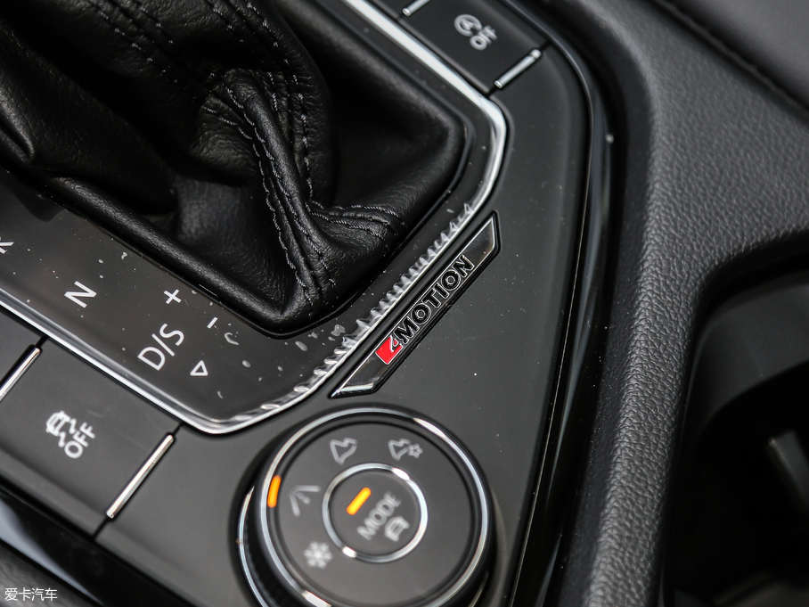 2018;^L Ŀ 380TSI Ş