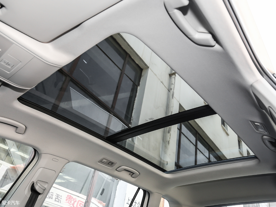 2018;^L Ŀ 380TSI (q)Ş