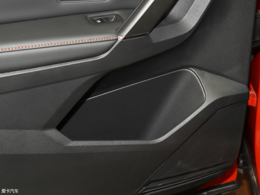 2018;^L 380TSI (q)Ş