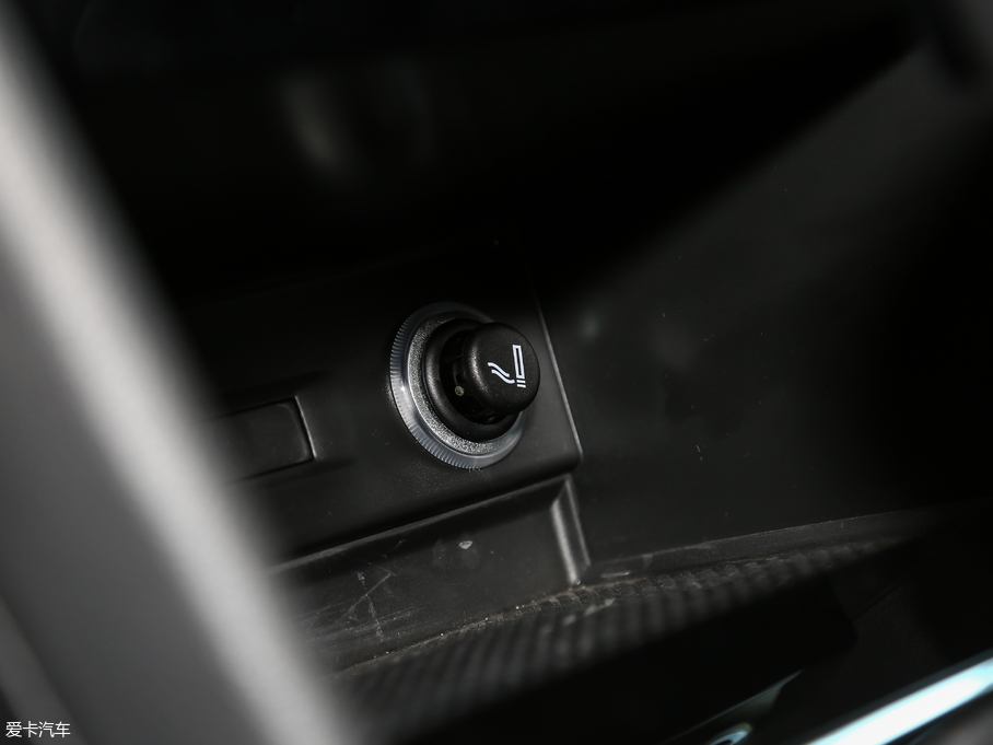 2018;^L 380TSI (q)Ş