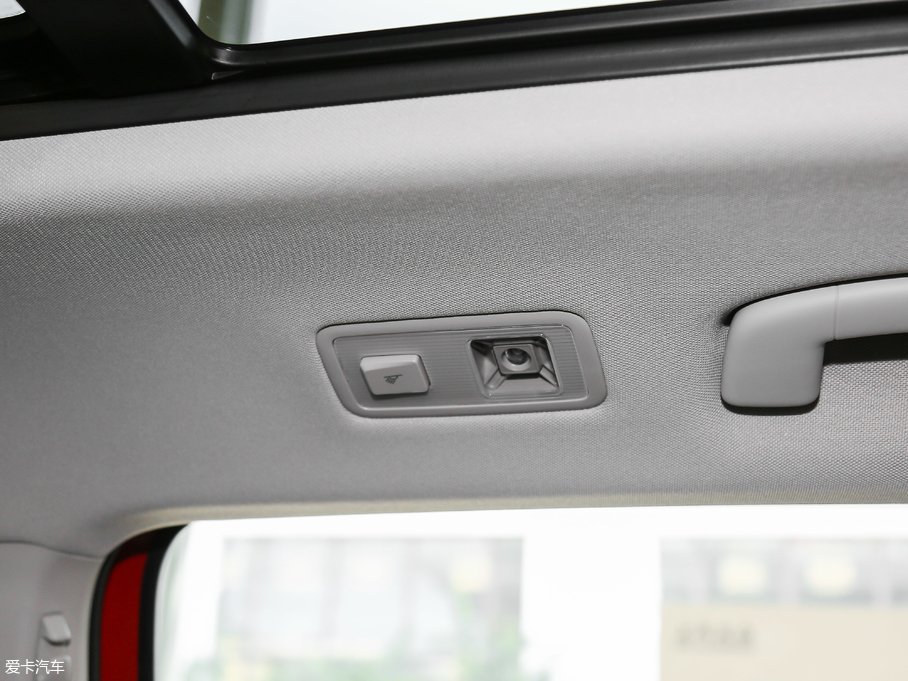 2018;^L 380TSI (q)Ş