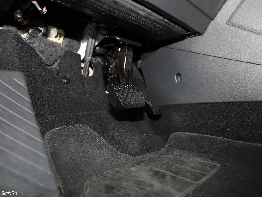 2018;^L 380TSI (q)Ş