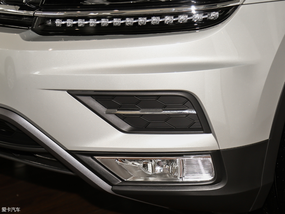 2018��;�^L �Ŀ� 380TSI �����A��