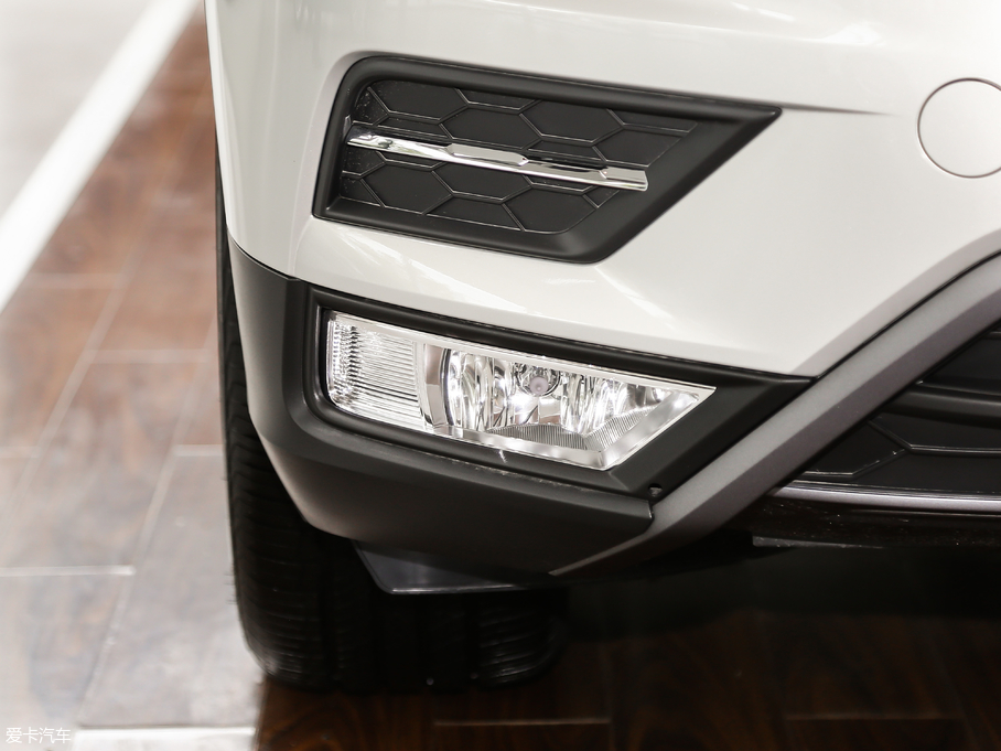 2018��;�^L �Ŀ� 380TSI �����A��