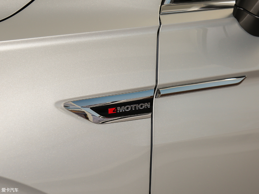 2018;^L Ŀ 380TSI A