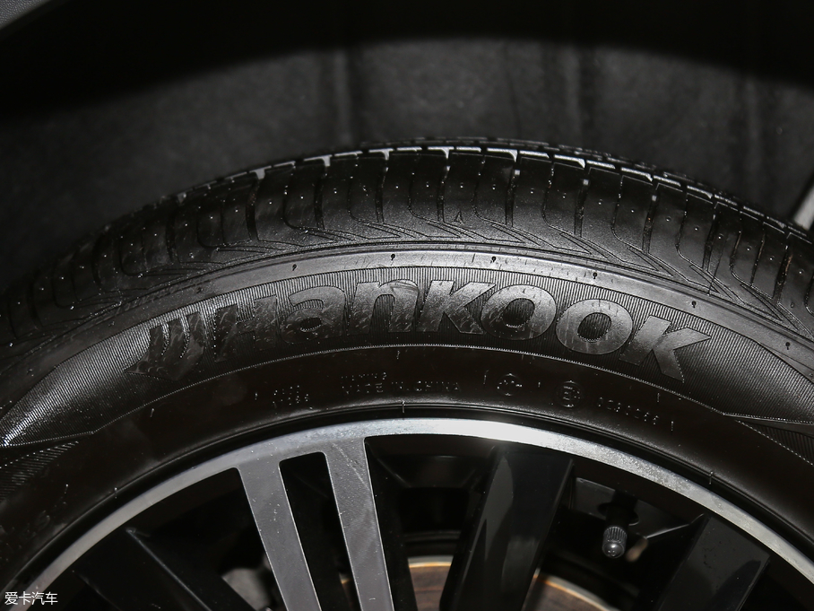 2018��;�^L �Ŀ� 380TSI �����A��