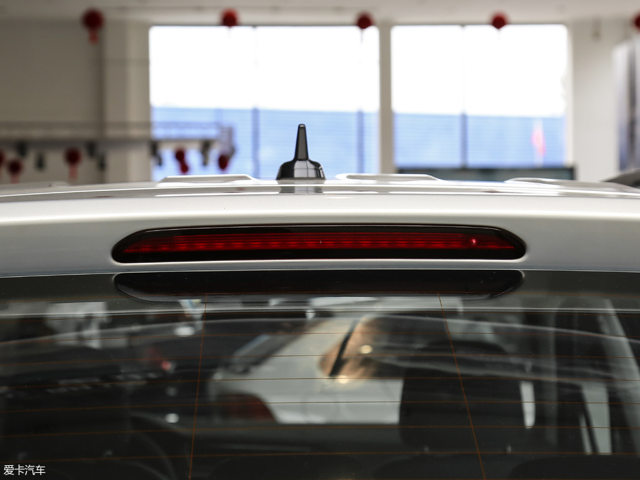 2018;^L Ŀ 380TSI (q)A