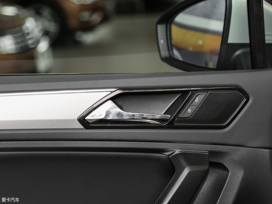 2018��;�^L �Ŀ� 380TSI �����A��