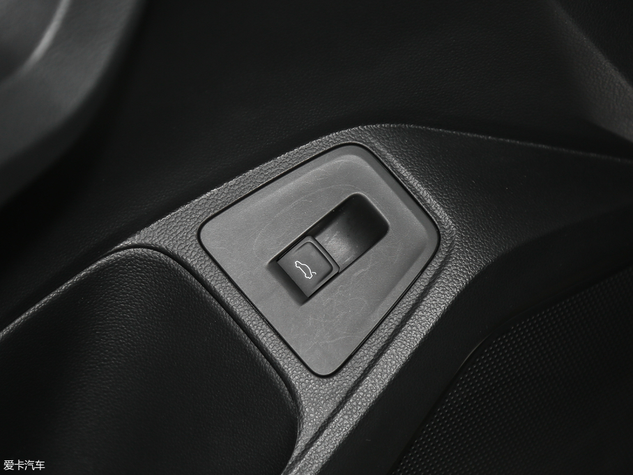 2018��;�^L �Ŀ� 380TSI �����A��