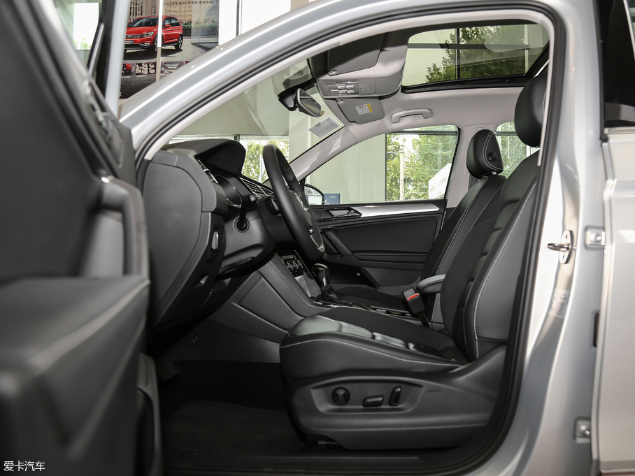 2018��;�^L �Ŀ� 380TSI �����A��