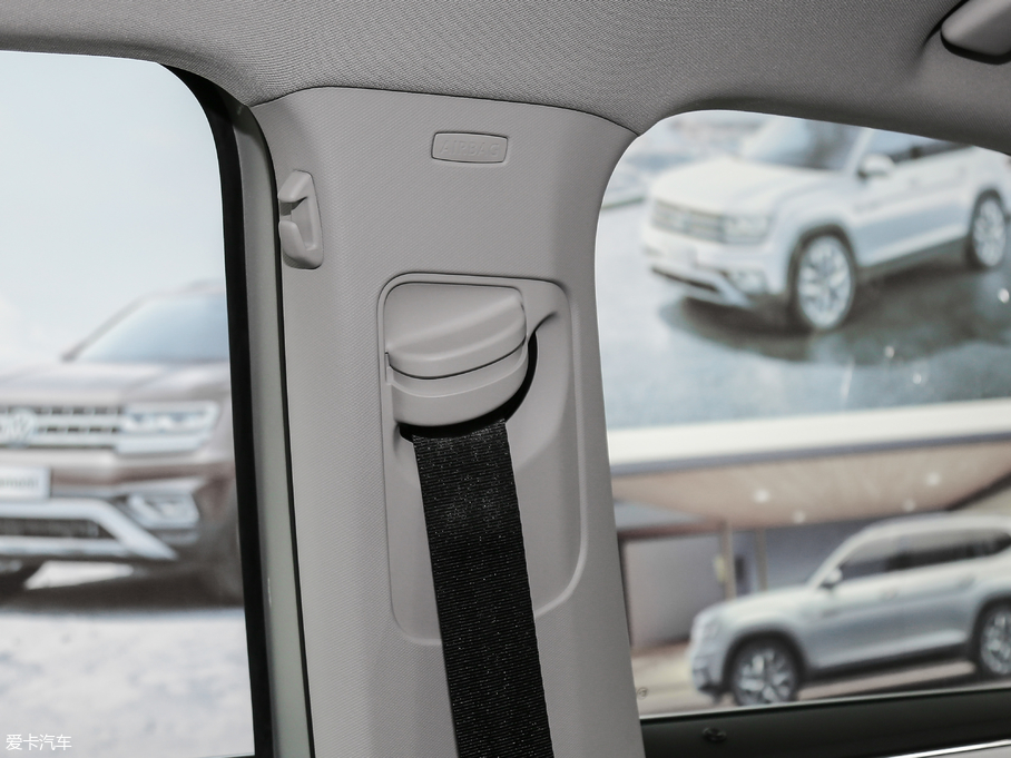 2018��;�^L �Ŀ� 380TSI �����A��