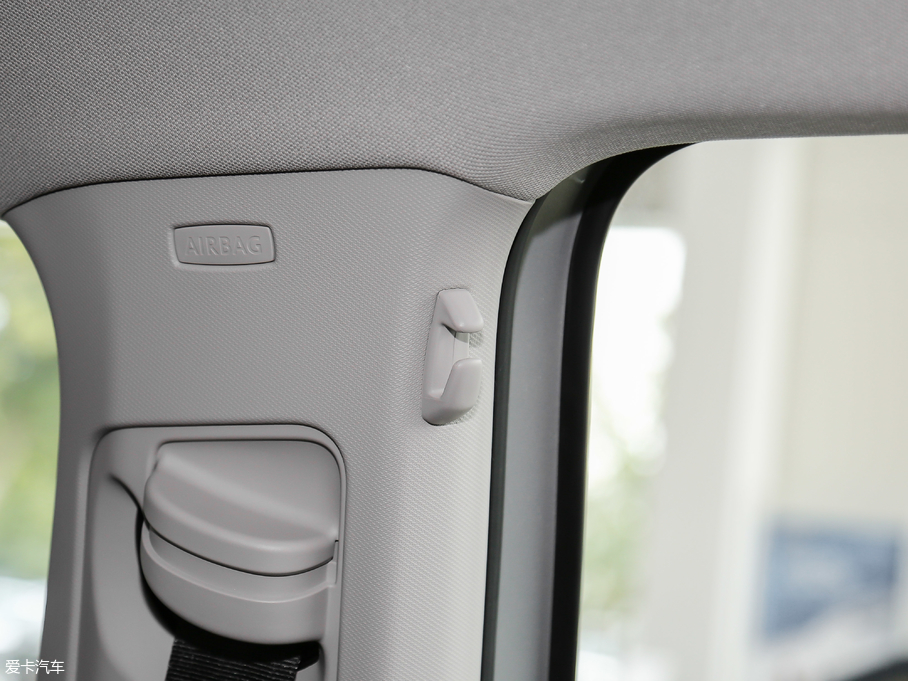 2018��;�^(gu��n)L �Ŀ� 380TSI ���(q��)���A��