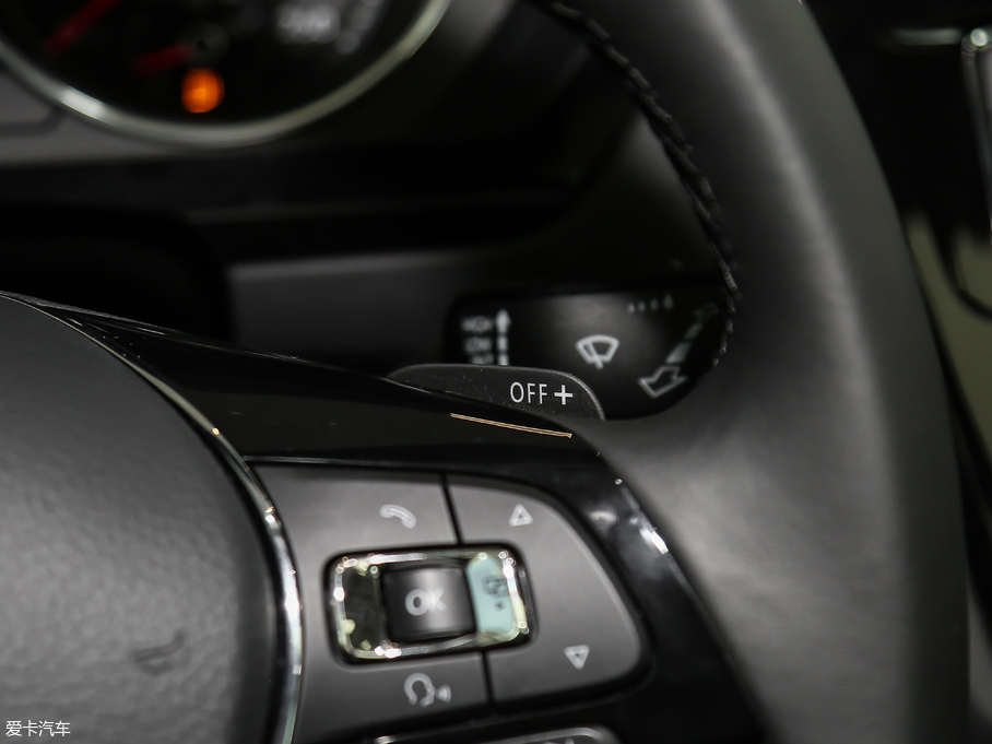 2018;^L Ŀ 380TSI A