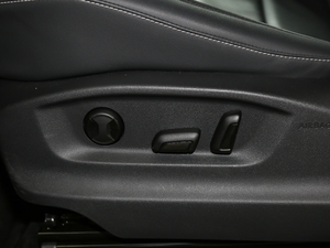 2018330TSI (q)m {{(dio)(ji)