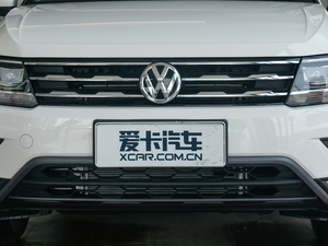 2018款330TSI 两驱风尚版 中网