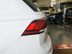 2018330TSI (q)L(fng)а (x)(ji)^