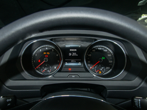 2018款330TSI 两驱风尚版 仪表