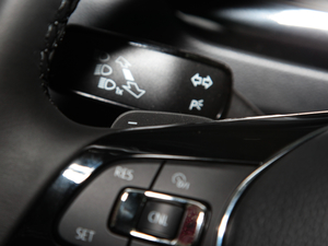 2018330TSI (q)A п؅^(q)