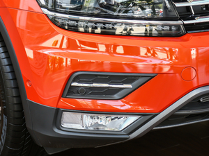 2018380TSI (q)Ş (x)(ji)^