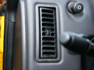 2011CFPROWLER п؅^(q)