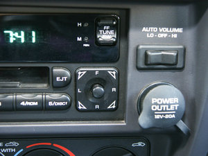 2011CFPROWLER п؅^(q)