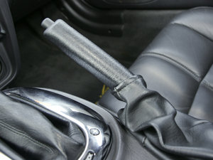 2011款猎兽PROWLER 驻车制动器