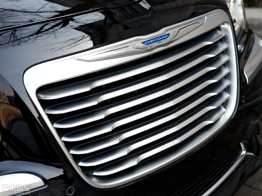 2012R˹300C(M(jn)) 3.6L A