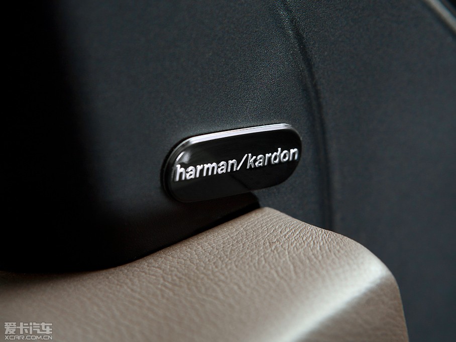 2012R˹300C(M) 3.6L A