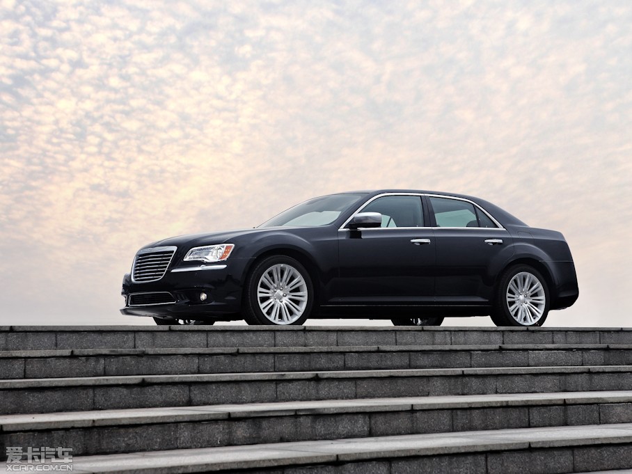 2012R˹300C(M) 3.6L A