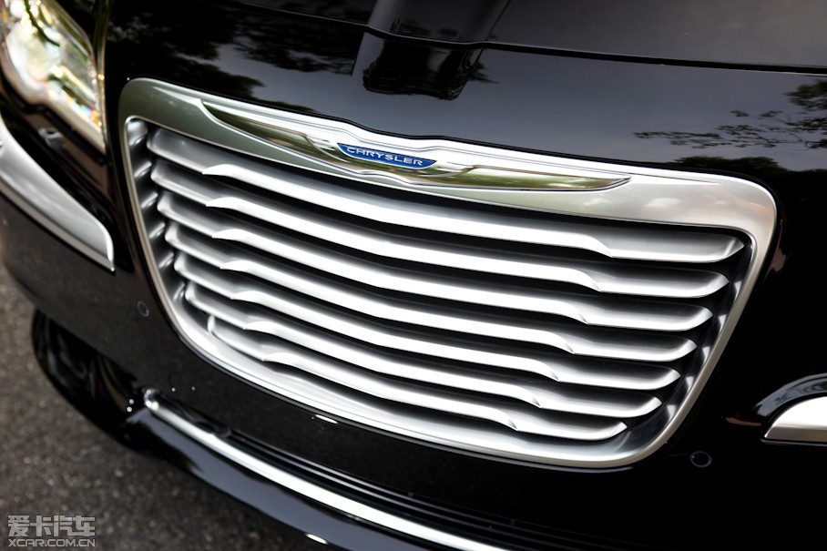 2012R˹300C(M(jn)) 3.6L A