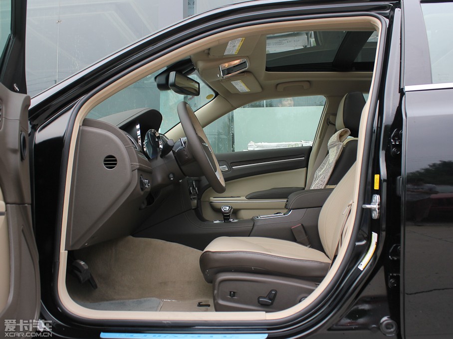 2012R˹300C(M) 3.6L A