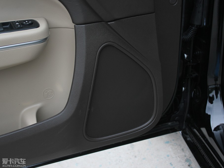 2012R˹300C(M) 3.6L A