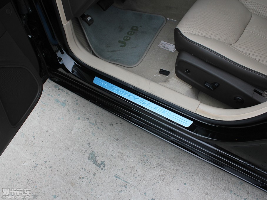 2012R˹300C(M) 3.6L A