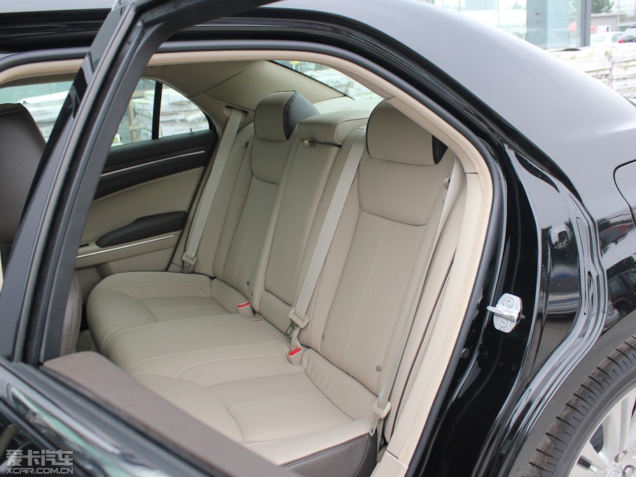 2012R˹300C(M) 3.6L A