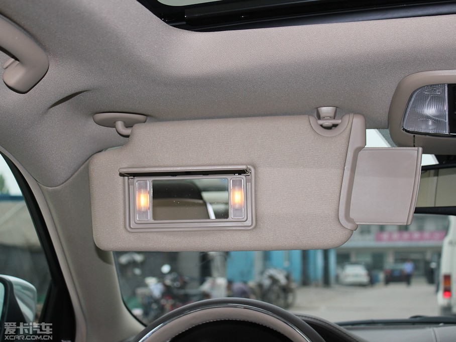 2012R˹300C(M) 3.6L A