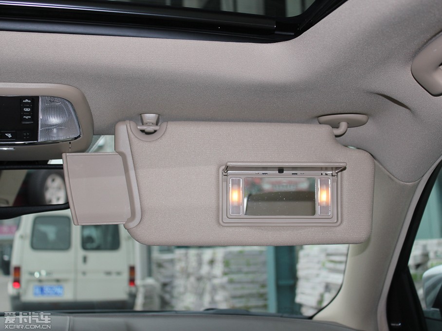 2012R˹300C(M) 3.6L A