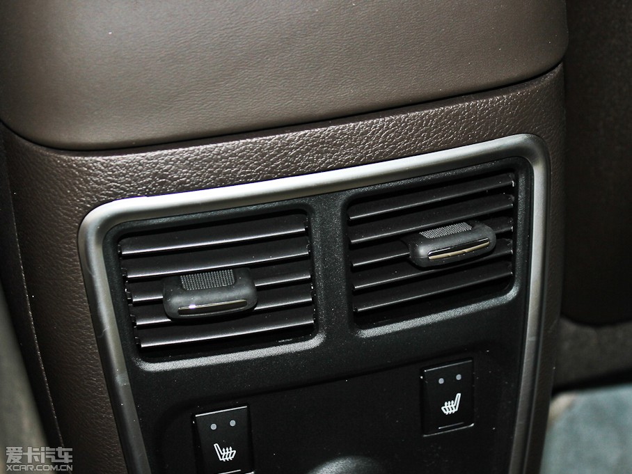 2012R˹300C(M) 3.6L A