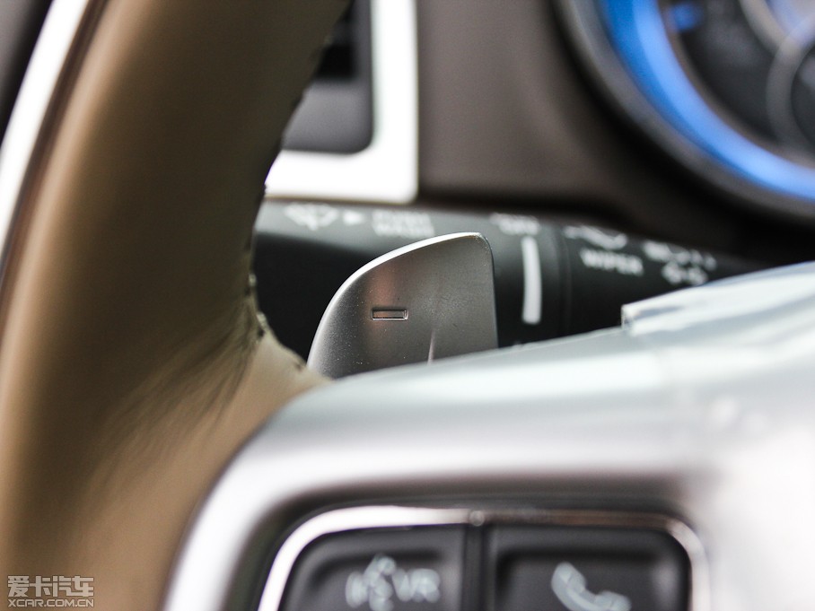 2012R˹300C(M) 3.6L A