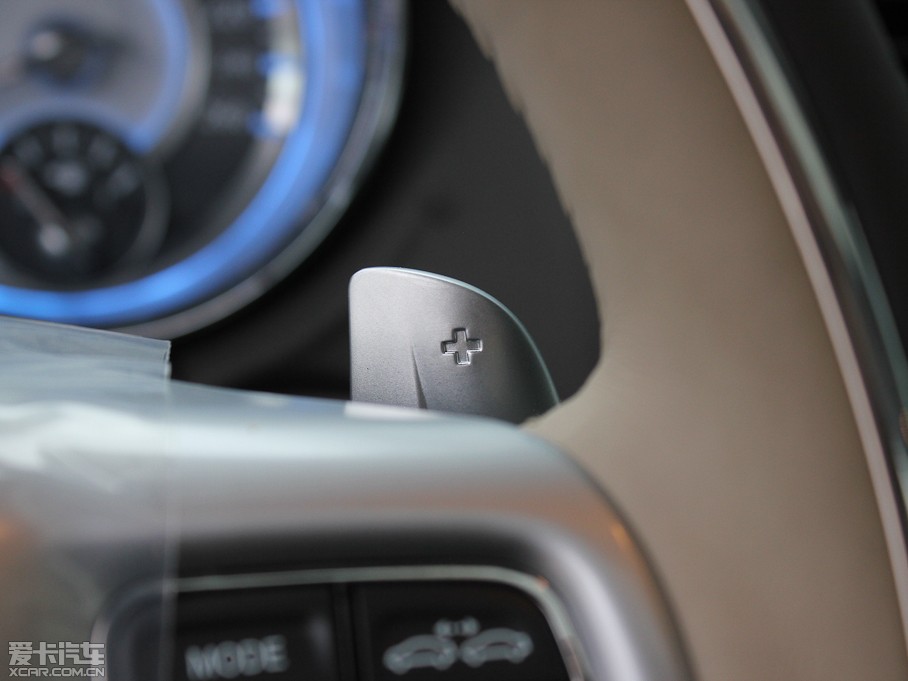 2012R˹300C(M) 3.6L A