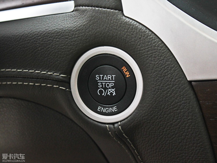 2012R˹300C(M) 3.6L A