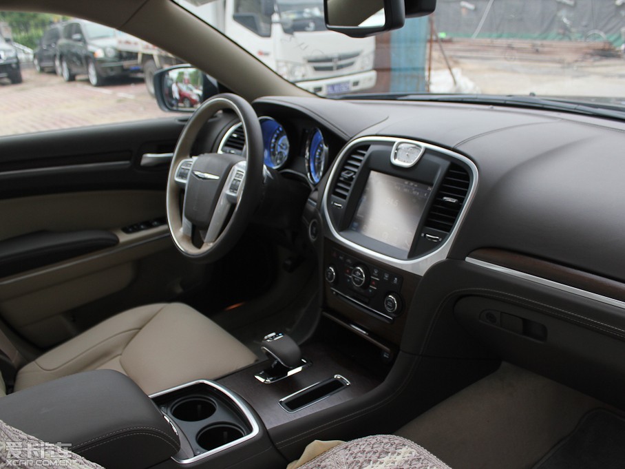 2012R˹300C(M) 3.6L A