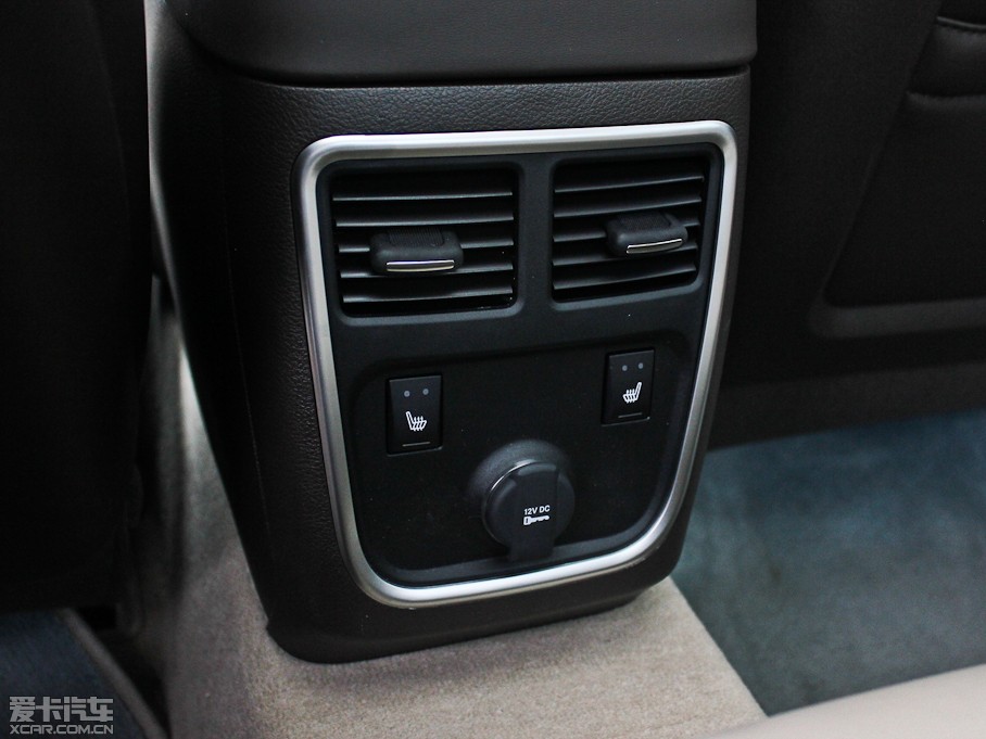 2012R˹300C(M) 3.6L A