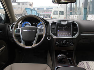 2012款3.6L 豪华版 中控区