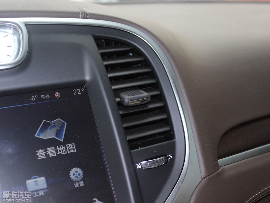 2013R˹300C(M(jn)) 3.6L 