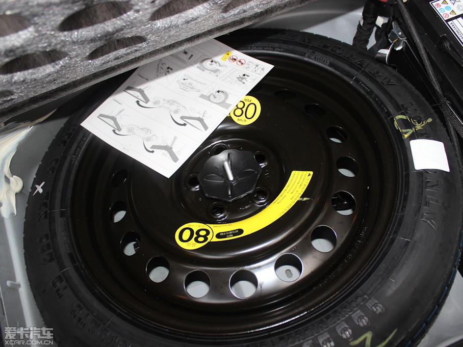 2013R˹300C(M(jn)) 3.6L 