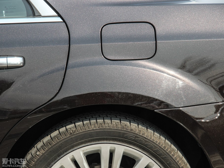 2013R˹300C(M(jn)) 3.6L 