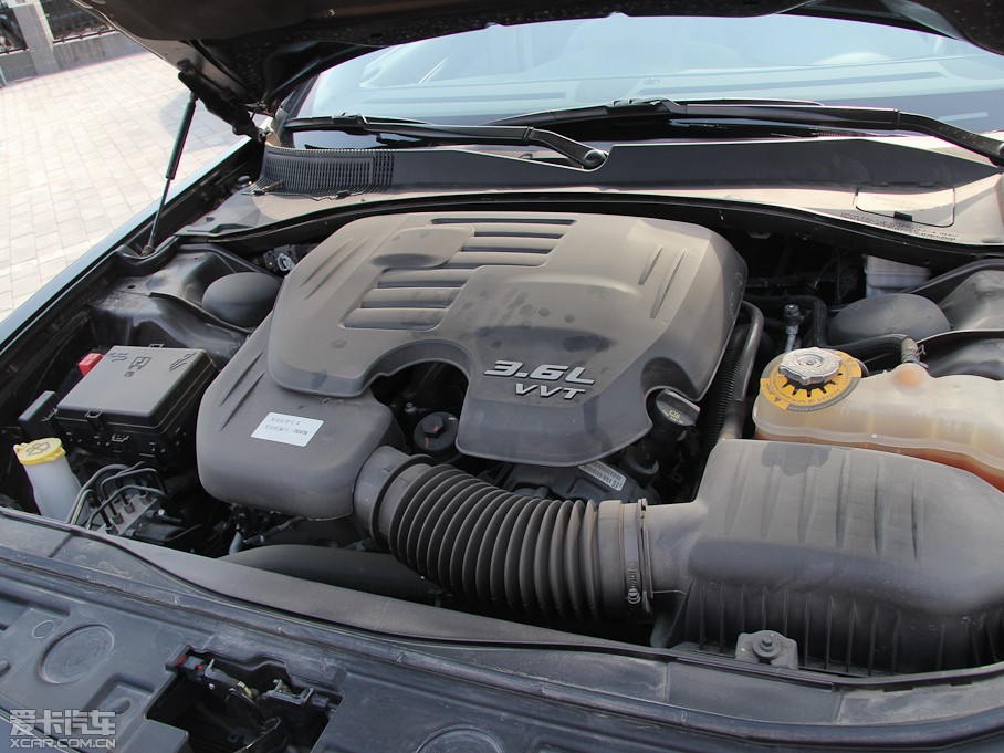 2013R˹300C(M(jn)) 3.6L 