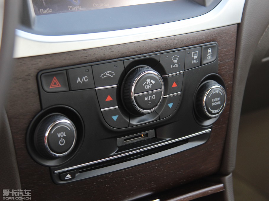 2013R˹300C(M(jn)) 3.6L 