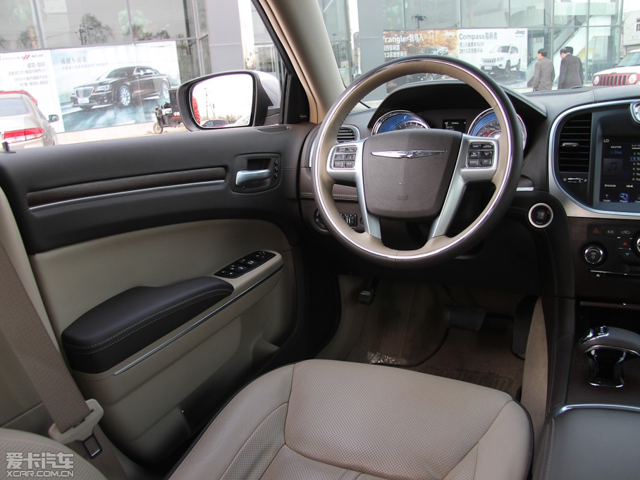 2013R˹300C(M) 3.6L 